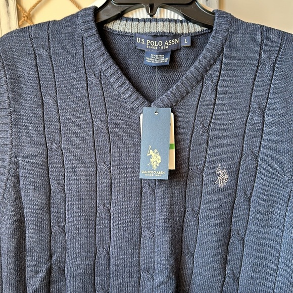 US polo ASSN men’s new sweater vest new with tags NWT - Picture 2 of 5